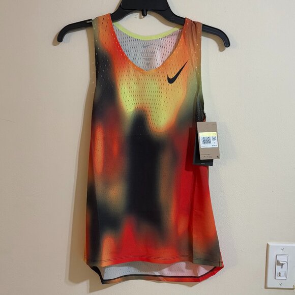Nike AeroSwift Elite Entry Running Tank Top - Picture 1 of 9